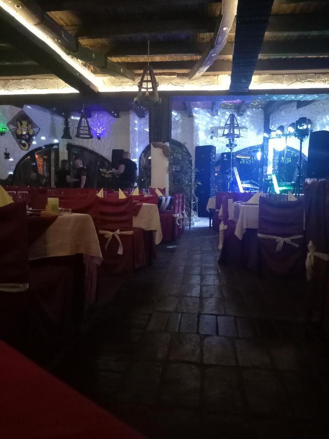 Bumbar Etno Dvorac Hotel Tekija  Exterior foto